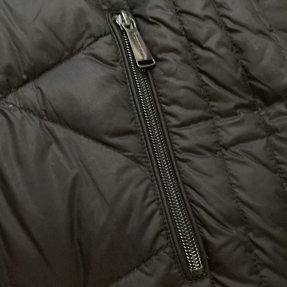 MICHAEL Michael Kors Packable Down Hooded Jacket - Picture 8 of 10